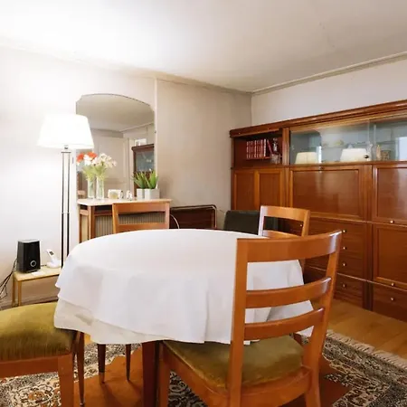 Chic Parisian 2bd Apart For 6 *