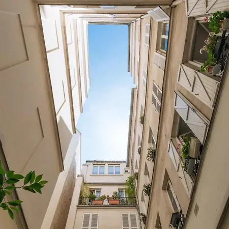 Appartamento Chic Parisian 2bd Apart For 6